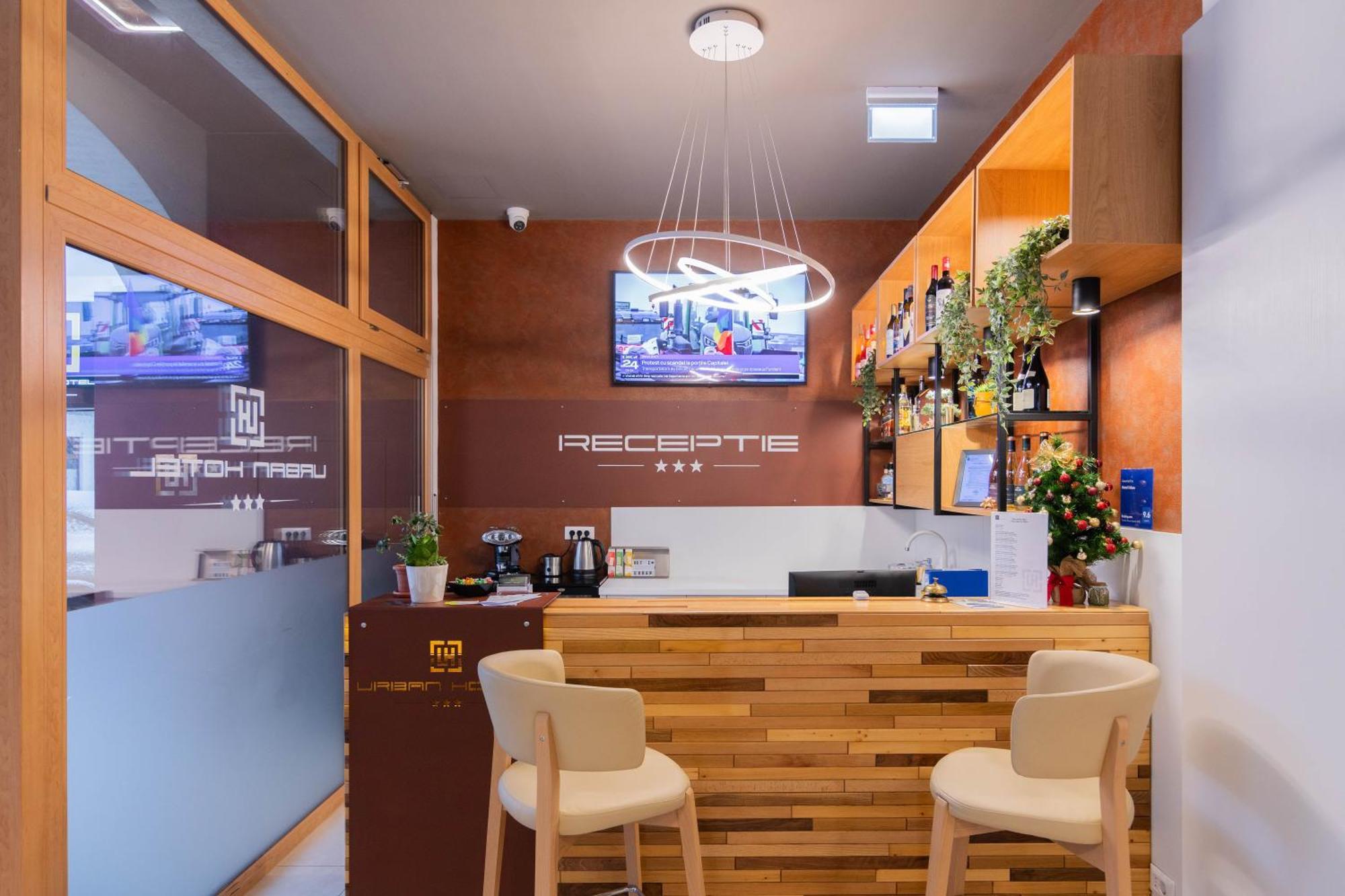 Hotel Urban บายามาเร ภายนอก รูปภาพ