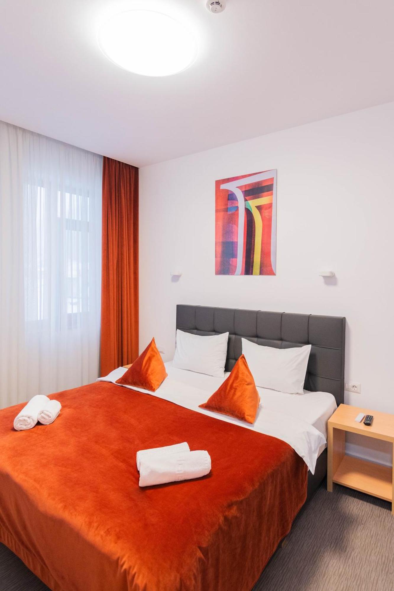 Hotel Urban บายามาเร ภายนอก รูปภาพ