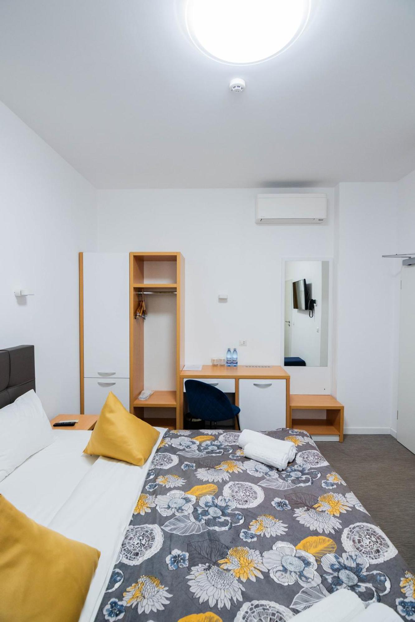 Hotel Urban บายามาเร ภายนอก รูปภาพ
